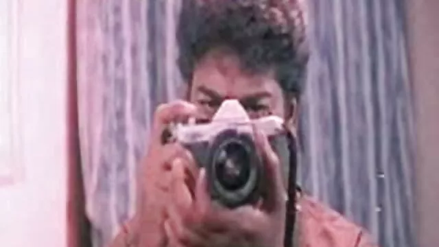 বাস্তবতা, বাড়ীতে বাংলা sexx video তৈরি