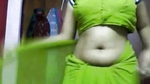 সমুদ্রতীর, স্বামী ও স্ত্রী, অপেশাদার, স্পাই, বাংলা চুদা চুদি sex