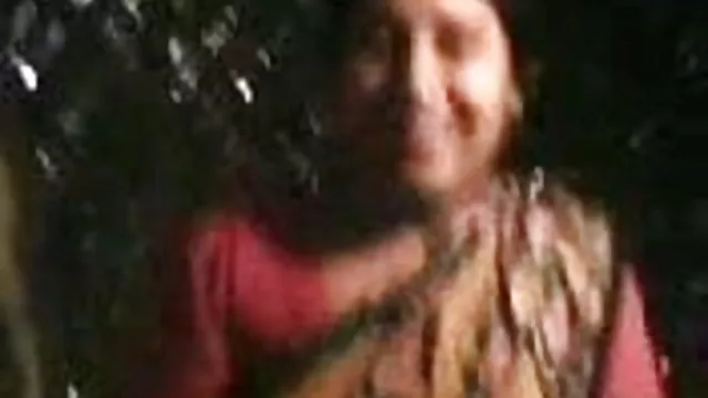 বাঁড়ার বাংলা sex বিডিও রস খাবার