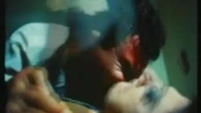 পারিপাট্য বাংলা xxx ভিডিও hd মেয়ে তরুণ মুখের ধর্ষণ