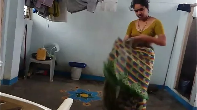 বহু পুরুষের এক নারির বাংলা sex গান
